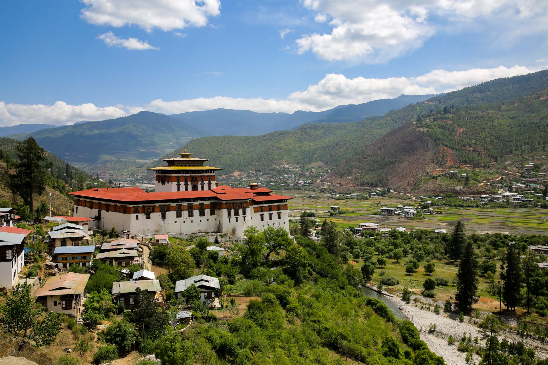 ツアー・一人旅どちらも楽しめるブータンの旅～西ブータン3都市を訪れる6日間